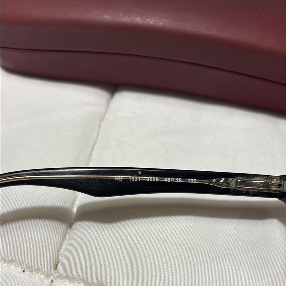 Ray Ban Classic Black Glasses Frames and Case - Picture 5 of 10